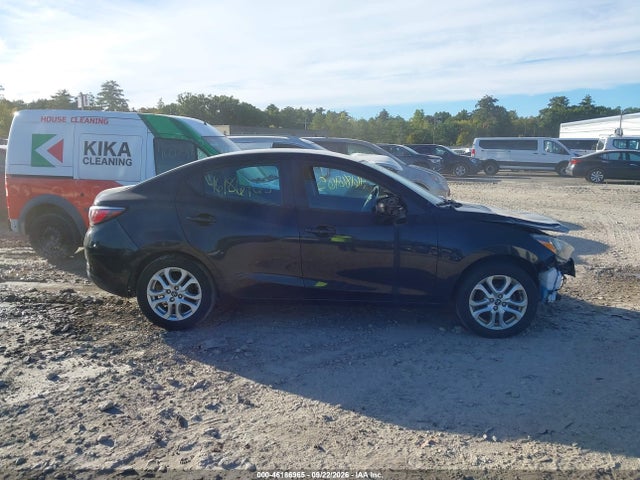 Продажа на аукционе авто 2017 Toyota Yaris Ia, vin: 3MYDLBYVXHY154237, номер лота: 46186965