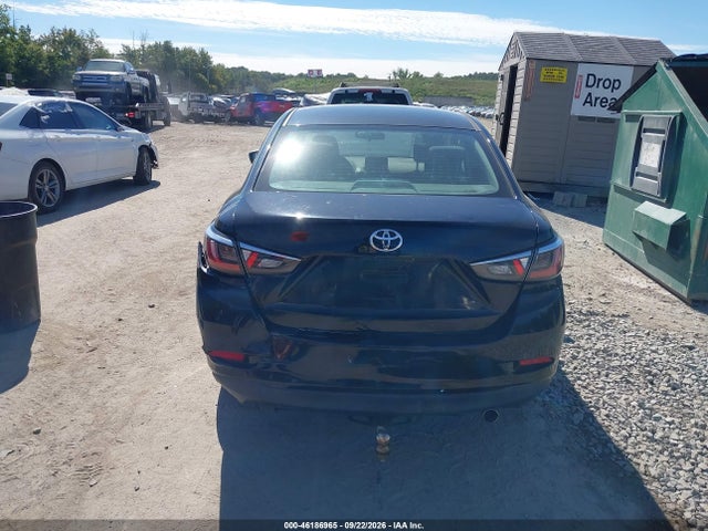 Продажа на аукционе авто 2017 Toyota Yaris Ia, vin: 3MYDLBYVXHY154237, номер лота: 46186965