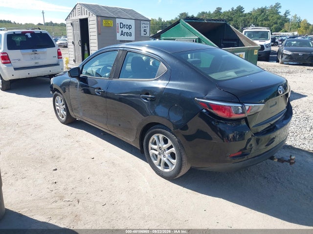 Продажа на аукционе авто 2017 Toyota Yaris Ia, vin: 3MYDLBYVXHY154237, номер лота: 46186965