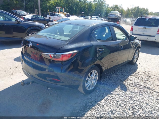 Продажа на аукционе авто 2017 Toyota Yaris Ia, vin: 3MYDLBYVXHY154237, номер лота: 46186965