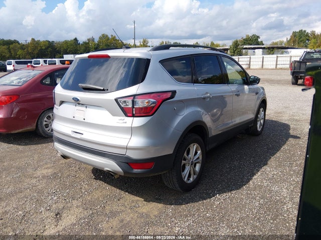 46186984 :رقم المزاد ، 1FMCU9GDXJUD08782 vin ، 2018 Ford Escape Se مزاد بيع