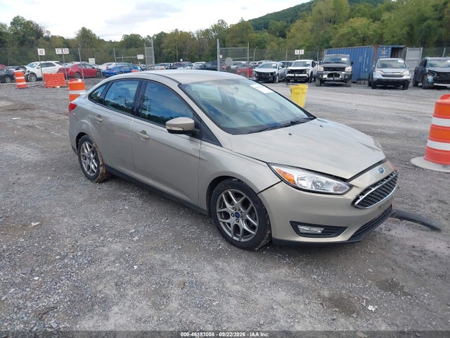 46187008 :رقم المزاد ، 1FADP3F23FL383808 vin ، 2015 Ford Focus Se مزاد بيع