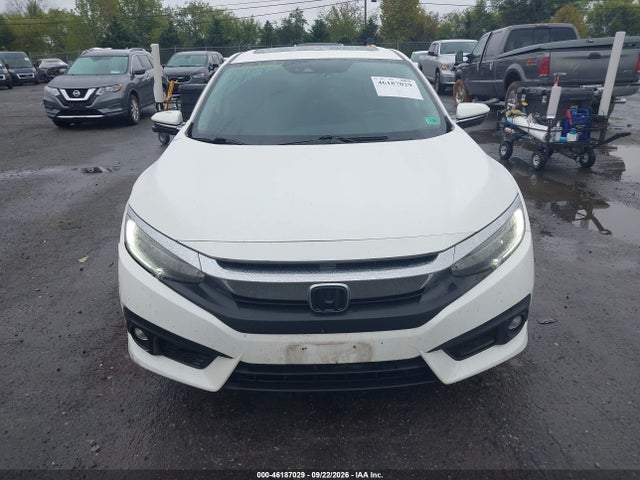 2018 Honda Civic Touring მანქანა იყიდება აუქციონზე, vin: JHMFC1F99JX035138, აუქციონის ნომერი: 46187029