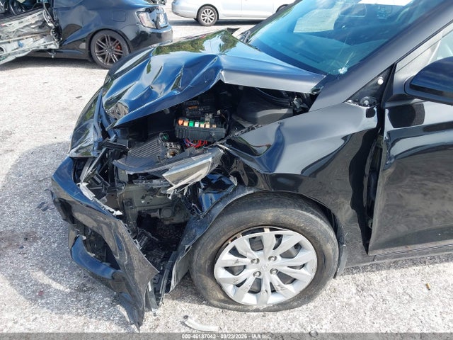 46187043 :رقم المزاد ، 3KPC24A65NE174064 vin ، 2022 Hyundai Accent Se مزاد بيع
