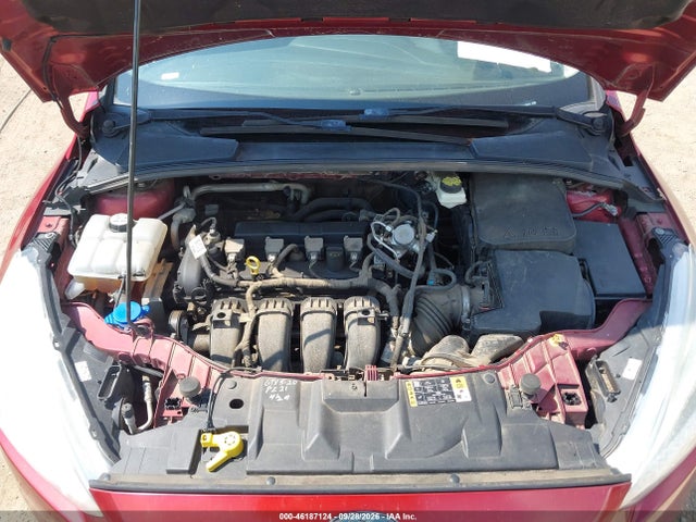 46187124 :رقم المزاد ، 1FADP3K26HL210518 vin ، 2017 Ford Focus Se مزاد بيع