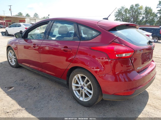46187124 :رقم المزاد ، 1FADP3K26HL210518 vin ، 2017 Ford Focus Se مزاد بيع
