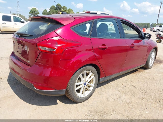 46187124 :رقم المزاد ، 1FADP3K26HL210518 vin ، 2017 Ford Focus Se مزاد بيع