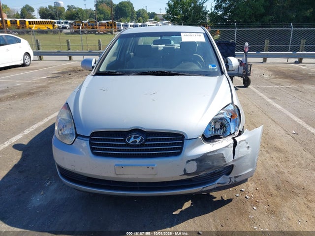 2008 Hyundai Accent Gls მანქანა იყიდება აუქციონზე, vin: KMHCN46C98U261201, აუქციონის ნომერი: 46187158