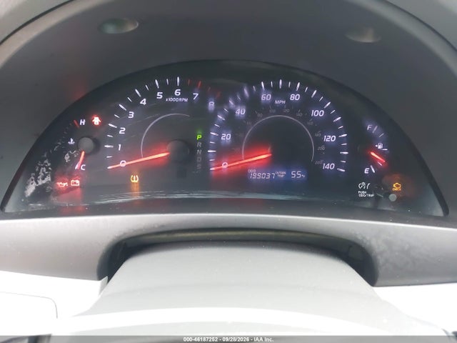 46187252 :رقم المزاد ، 4T1BF3EK4BU228559 vin ، 2011 Toyota Camry Le مزاد بيع