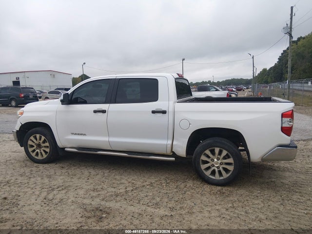 2017 Toyota Tundra Sr5 5.7l V8 მანქანა იყიდება აუქციონზე, vin: 5TFEW5F17HX226590, აუქციონის ნომერი: 46187288