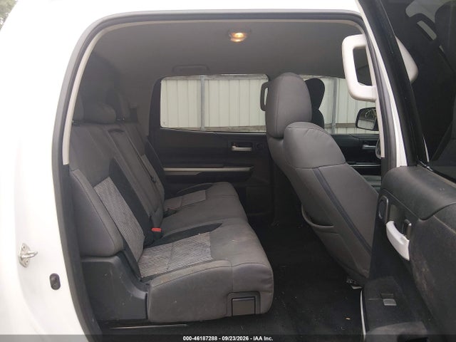 2017 Toyota Tundra Sr5 5.7l V8 მანქანა იყიდება აუქციონზე, vin: 5TFEW5F17HX226590, აუქციონის ნომერი: 46187288