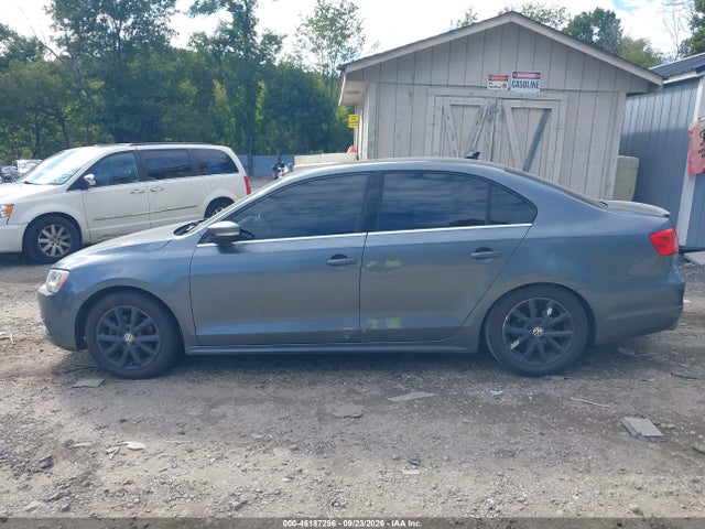 2014 Volkswagen Jetta Se W/connectivity/sunroof მანქანა იყიდება აუქციონზე, vin: 3VWB17AJ3EM437434, აუქციონის ნომერი: 46187296