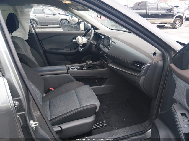 JN8BT3BB6PW194013 Nissan Rogue Sv Intelligent Awd
