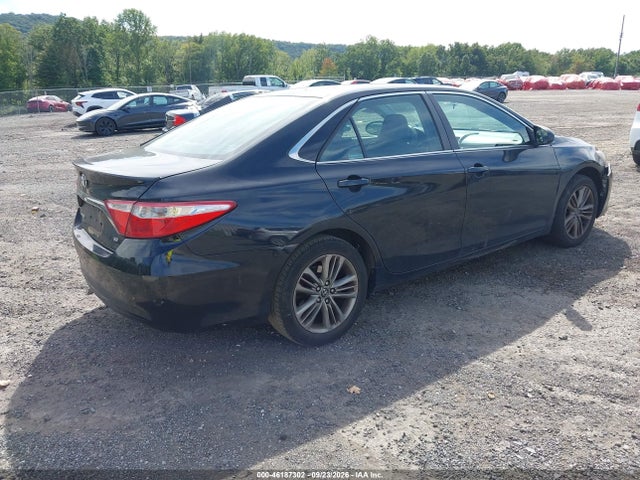 46187302 :رقم المزاد ، 4T1BF1FK0GU222588 vin ، 2016 Toyota Camry Se مزاد بيع