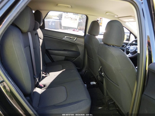 2023 Kia Sportage Hybrid Lx მანქანა იყიდება აუქციონზე, vin: KNDPUCAG9P7077810, აუქციონის ნომერი: 46187305