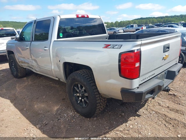 46187317 :رقم المزاد ، 3GCUKREC3JG597886 vin ، 2018 Chevrolet Silverado 1500 2lt مزاد بيع