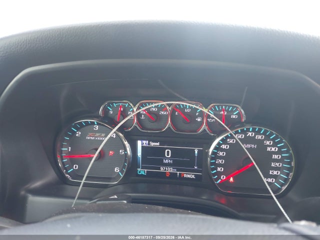 46187317 :رقم المزاد ، 3GCUKREC3JG597886 vin ، 2018 Chevrolet Silverado 1500 2lt مزاد بيع