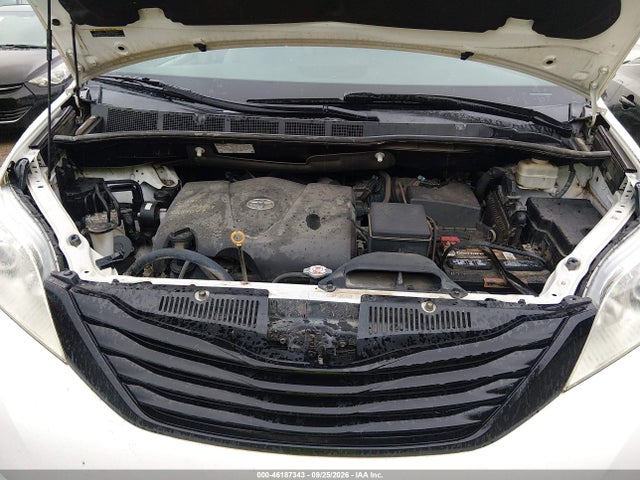 Продаж на аукціоні авто 2017 Toyota Sienna L 7 Passenger, vin: 5TDZZ3DC8HS799571, номер лоту: 46187343
