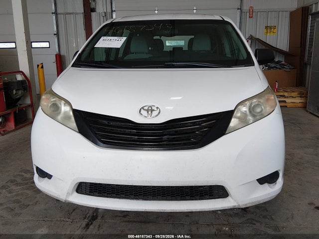 Продаж на аукціоні авто 2017 Toyota Sienna L 7 Passenger, vin: 5TDZZ3DC8HS799571, номер лоту: 46187343