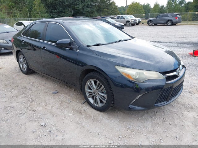 46187365 :رقم المزاد ، 4T1BF1FK0FU936526 vin ، 2015 Toyota Camry Se مزاد بيع