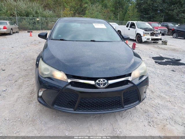 2015 Toyota Camry Se მანქანა იყიდება აუქციონზე, vin: 4T1BF1FK0FU936526, აუქციონის ნომერი: 46187365