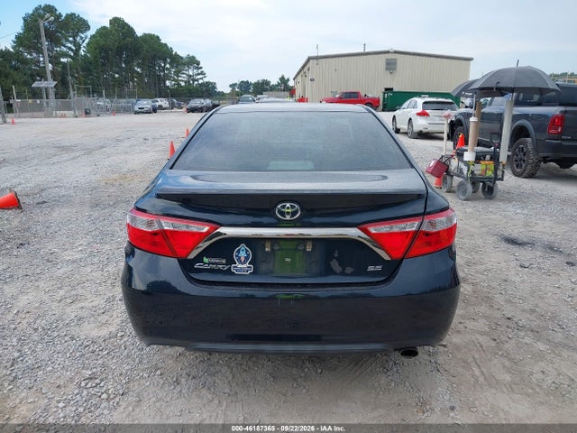 2015 Toyota Camry Se მანქანა იყიდება აუქციონზე, vin: 4T1BF1FK0FU936526, აუქციონის ნომერი: 46187365