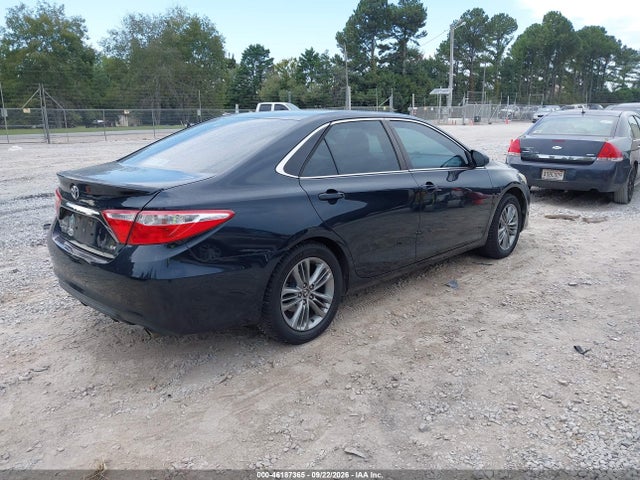 2015 Toyota Camry Se მანქანა იყიდება აუქციონზე, vin: 4T1BF1FK0FU936526, აუქციონის ნომერი: 46187365