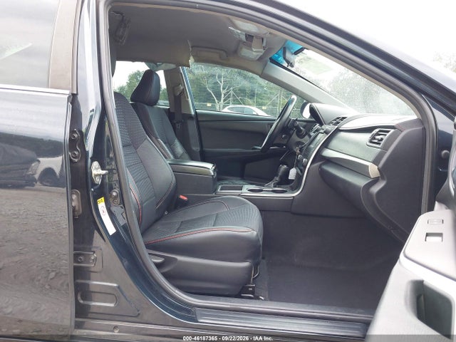 2015 Toyota Camry Se მანქანა იყიდება აუქციონზე, vin: 4T1BF1FK0FU936526, აუქციონის ნომერი: 46187365