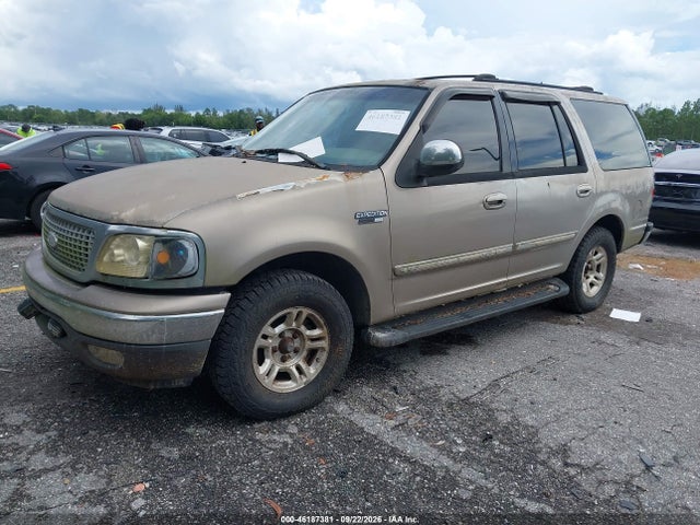 2001 Ford Expedition Xlt მანქანა იყიდება აუქციონზე, vin: 1FMRU15W21LA54815, აუქციონის ნომერი: 46187381