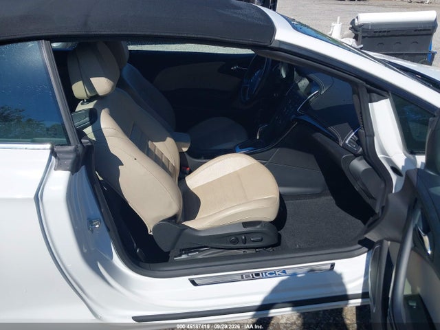 Продаж на аукціоні авто 2017 Buick Cascada Premium, vin: W04WH3N52HG025679, номер лоту: 46187419