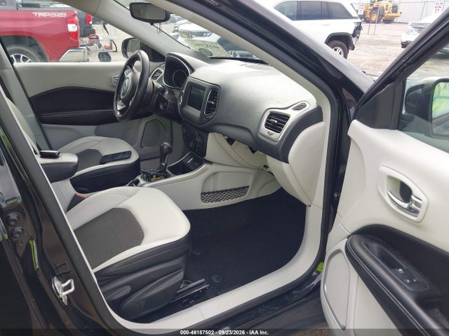 2019 Jeep Compass Sun And Wheel Fwd მანქანა იყიდება აუქციონზე, vin: 3C4NJCBB0KT832379, აუქციონის ნომერი: 46187502
