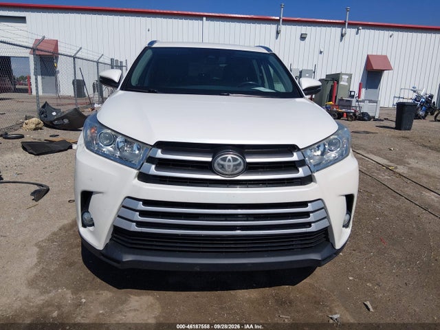 2017 Toyota Highlander Xle მანქანა იყიდება აუქციონზე, vin: 5TDJZRFH2HS392127, აუქციონის ნომერი: 46187558