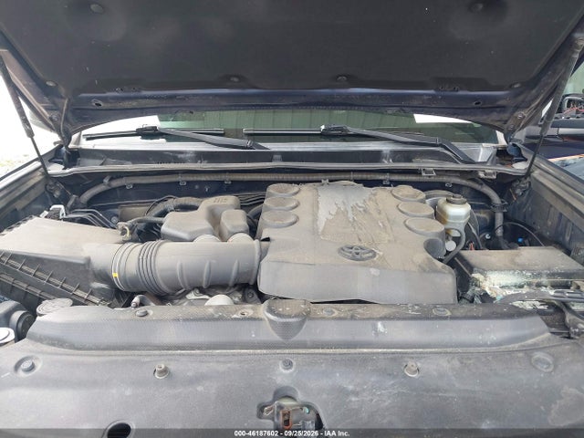 2018 Toyota 4runner Sr5 მანქანა იყიდება აუქციონზე, vin: JTEZU5JR3J5170925, აუქციონის ნომერი: 46187602