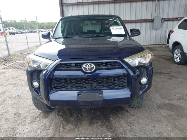 2018 Toyota 4runner Sr5 მანქანა იყიდება აუქციონზე, vin: JTEZU5JR3J5170925, აუქციონის ნომერი: 46187602