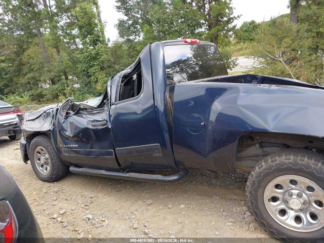 Продажа на аукционе авто 2011 Chevrolet Silverado 1500 Ls, vin: 1GCRCREA5BZ203551, номер лота: 46187692