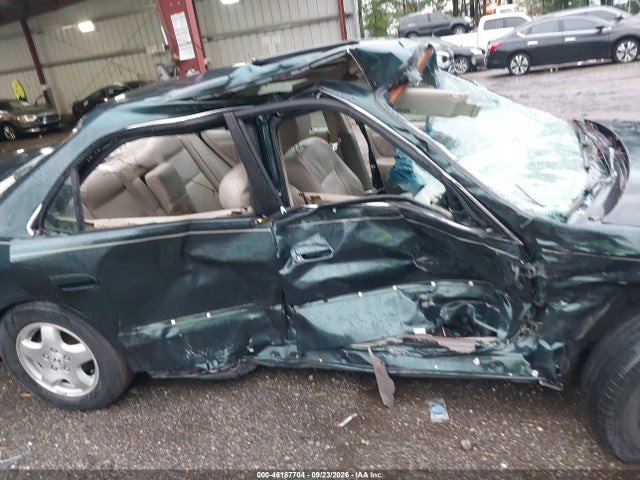 46187704 :رقم المزاد ، 1HGCG1657XA058968 vin ، 1999 Honda Accord Ex V6 مزاد بيع