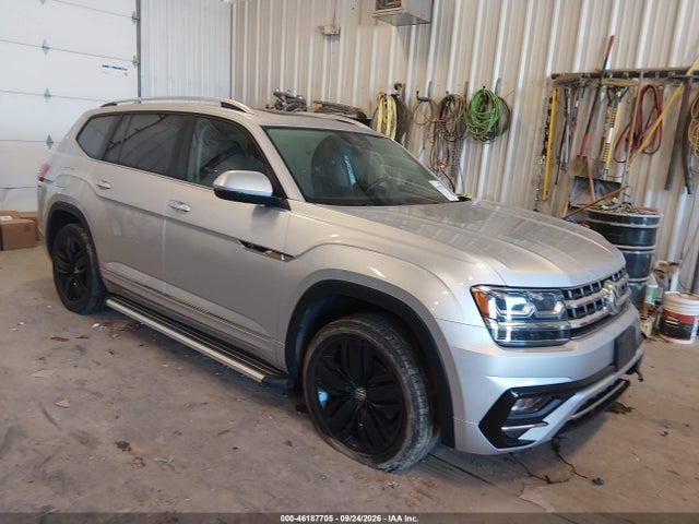 46187705 :رقم المزاد ، 1V2RR2CA9JC570820 vin ، 2018 Volkswagen Atlas 3.6l V6 Sel مزاد بيع