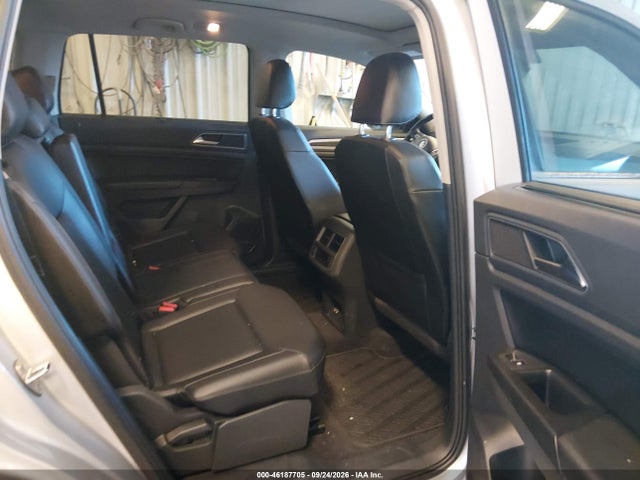 46187705 :رقم المزاد ، 1V2RR2CA9JC570820 vin ، 2018 Volkswagen Atlas 3.6l V6 Sel مزاد بيع
