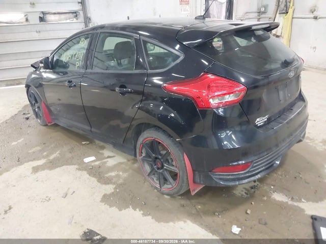 2016 Ford Focus St მანქანა იყიდება აუქციონზე, vin: 1FADP3L93GL314104, აუქციონის ნომერი: 46187734