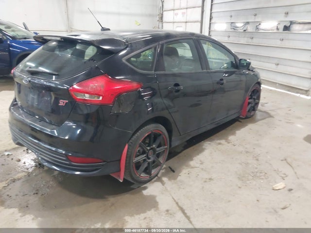 2016 Ford Focus St მანქანა იყიდება აუქციონზე, vin: 1FADP3L93GL314104, აუქციონის ნომერი: 46187734