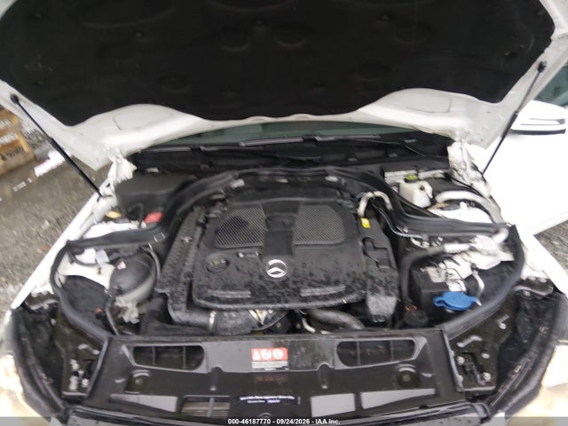 46187770 :رقم المزاد ، WDDGF8AB1EA956719 vin ، 2014 Mercedes-benz C 300 Luxury 4matic/sport 4matic مزاد بيع