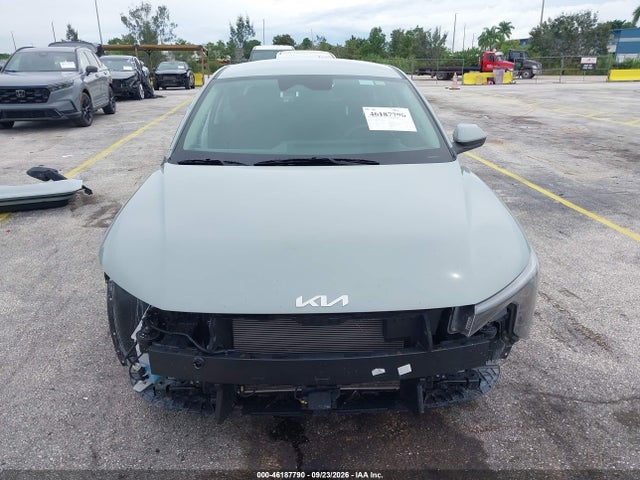 Продажа на аукционе авто 2025 Kia K4 Lxs, vin: 3KPFT4DE0SE094695, номер лота: 46187790