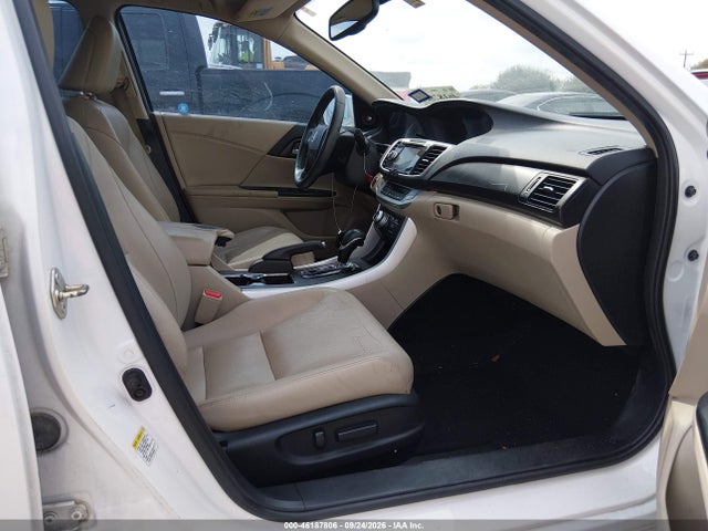 46187806 :رقم المزاد ، 1HGCR3F84FA023934 vin ، 2015 Honda Accord Ex-l/ex-l V-6 مزاد بيع