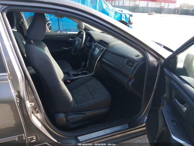 46187823 :رقم المزاد ، 4T4BF1FK9GR557757 vin ، 2016 Toyota Camry Le مزاد بيع
