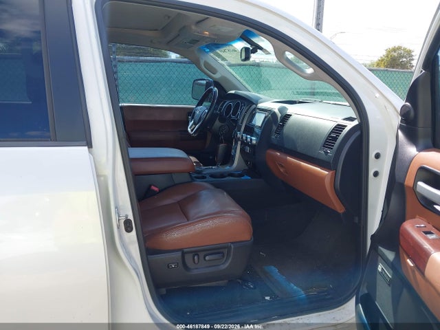 Продаж на аукціоні авто 2015 Toyota Sequoia Platinum, vin: 5TDYY5G18FS059276, номер лоту: 46187849