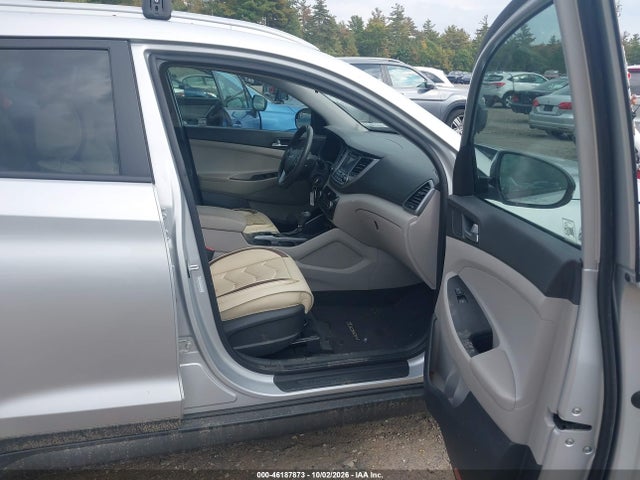 2016 Hyundai Tucson Eco მანქანა იყიდება აუქციონზე, vin: KM8J3CA25GU121778, აუქციონის ნომერი: 46187873