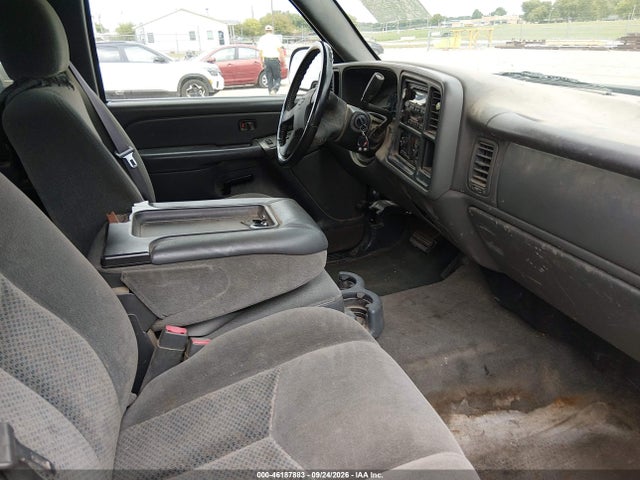 Продажа на аукционе авто 2005 Chevrolet Silverado 1500 Z71, vin: 1GCEK19Z95Z243512, номер лота: 46187883