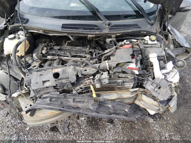46187905 :رقم المزاد ، 3FADP4BJ7GM130221 vin ، 2016 Ford Fiesta Se مزاد بيع