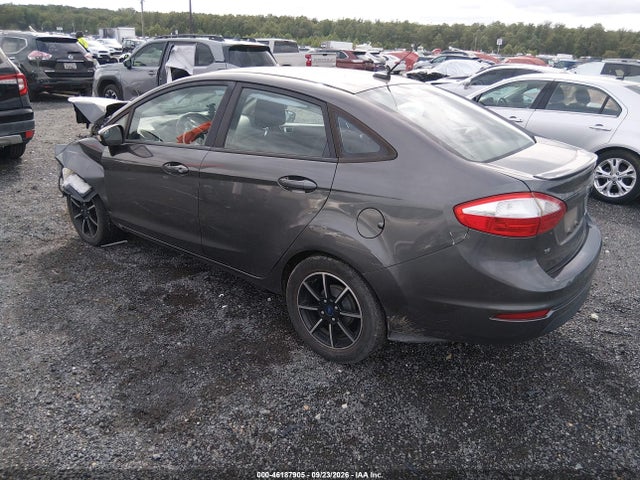 46187905 :رقم المزاد ، 3FADP4BJ7GM130221 vin ، 2016 Ford Fiesta Se مزاد بيع