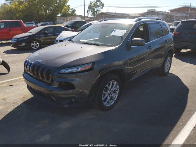 Jeep Cherokee Latitude 2014 1C4PJLCS6EW179126 Image 2